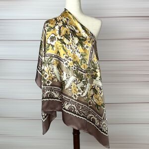 Vintage CHUN HUA Large Silk Floral Square Scarf Shawl Coffee Tan Light Olive